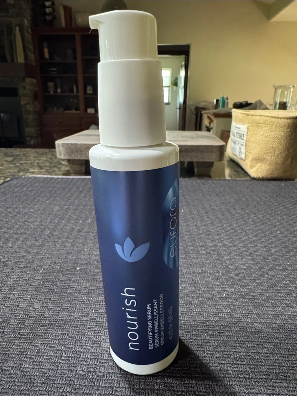 Eufora Nourish Beautifying Serum - Blue & White Pump Bottle